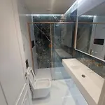 Zen Apartment *